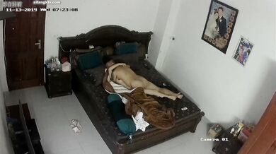 私房最新流出黑客❤️破解家庭摄像头监控偷拍各种夫妻啪啪（7） (12)